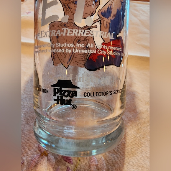 Vintage 1982 E.T. Pizza Hut Collectible Series Glassware - Picture 6 of 7